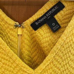 Banana Republic, Size 0 yellow dress.
